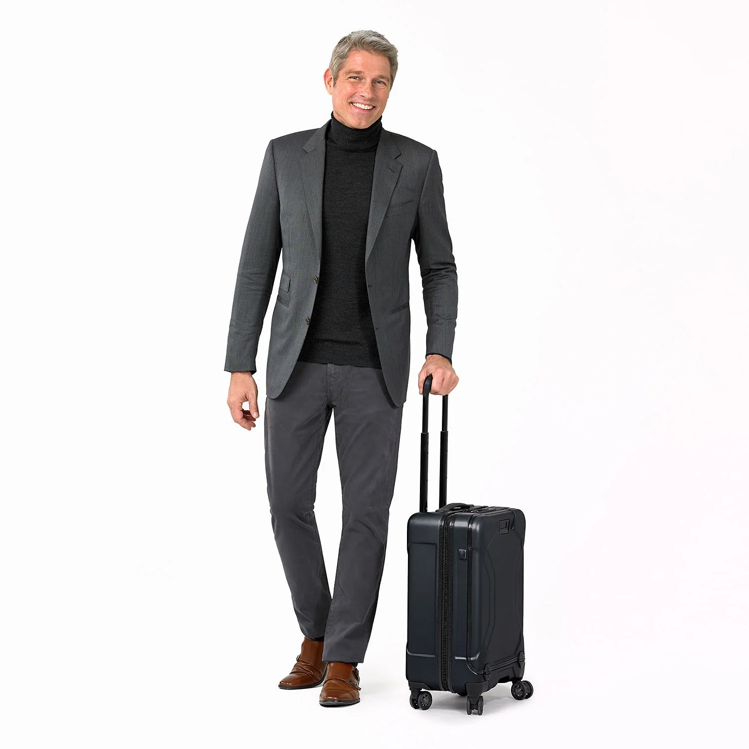 International 21" Carry-On Spinner - Image 39